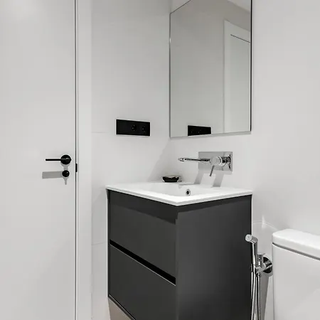 Charming Gran Via VII Appartement Madrid Buitenkant foto