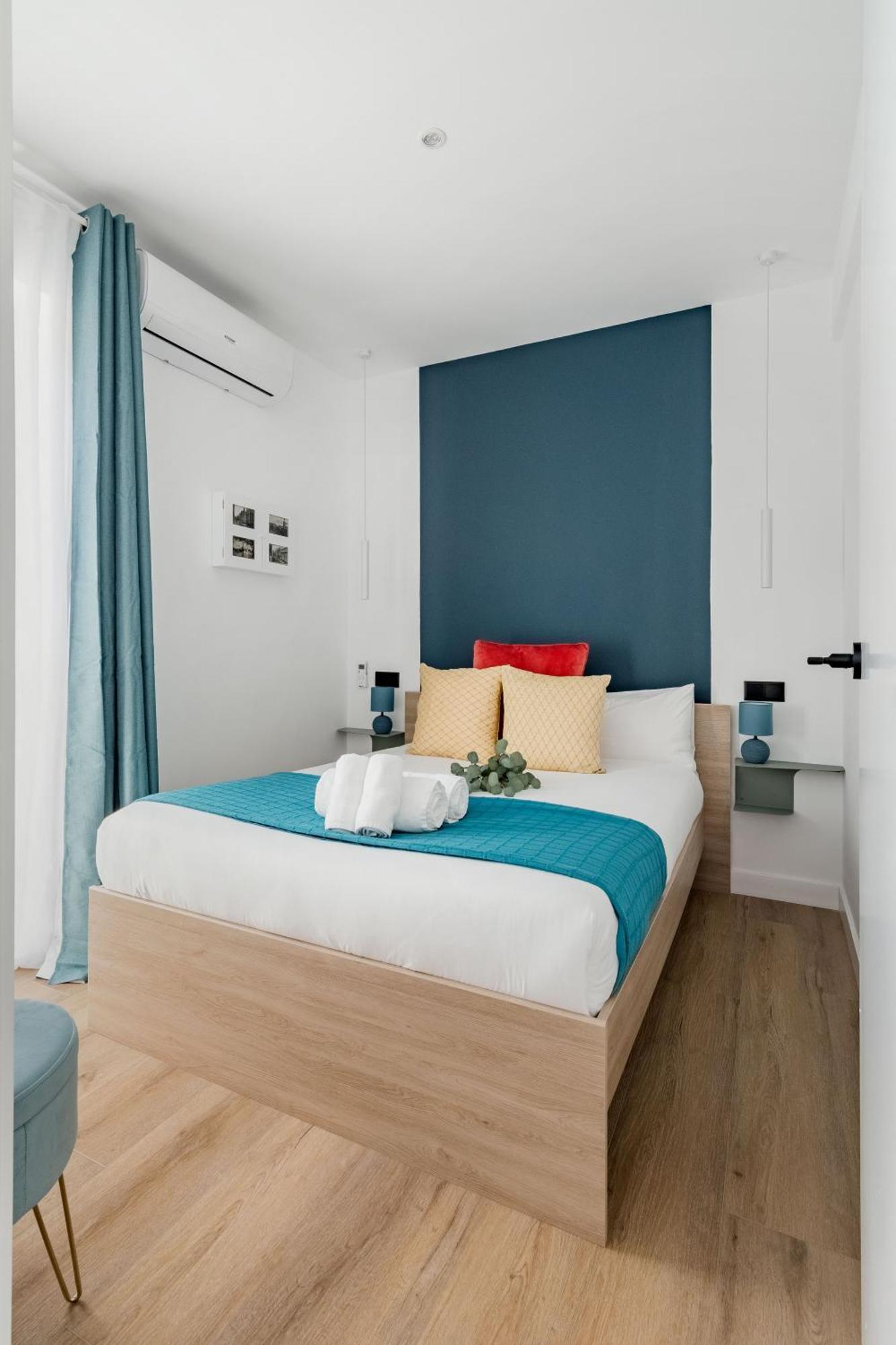 Apartament Charming Gran Via Vii