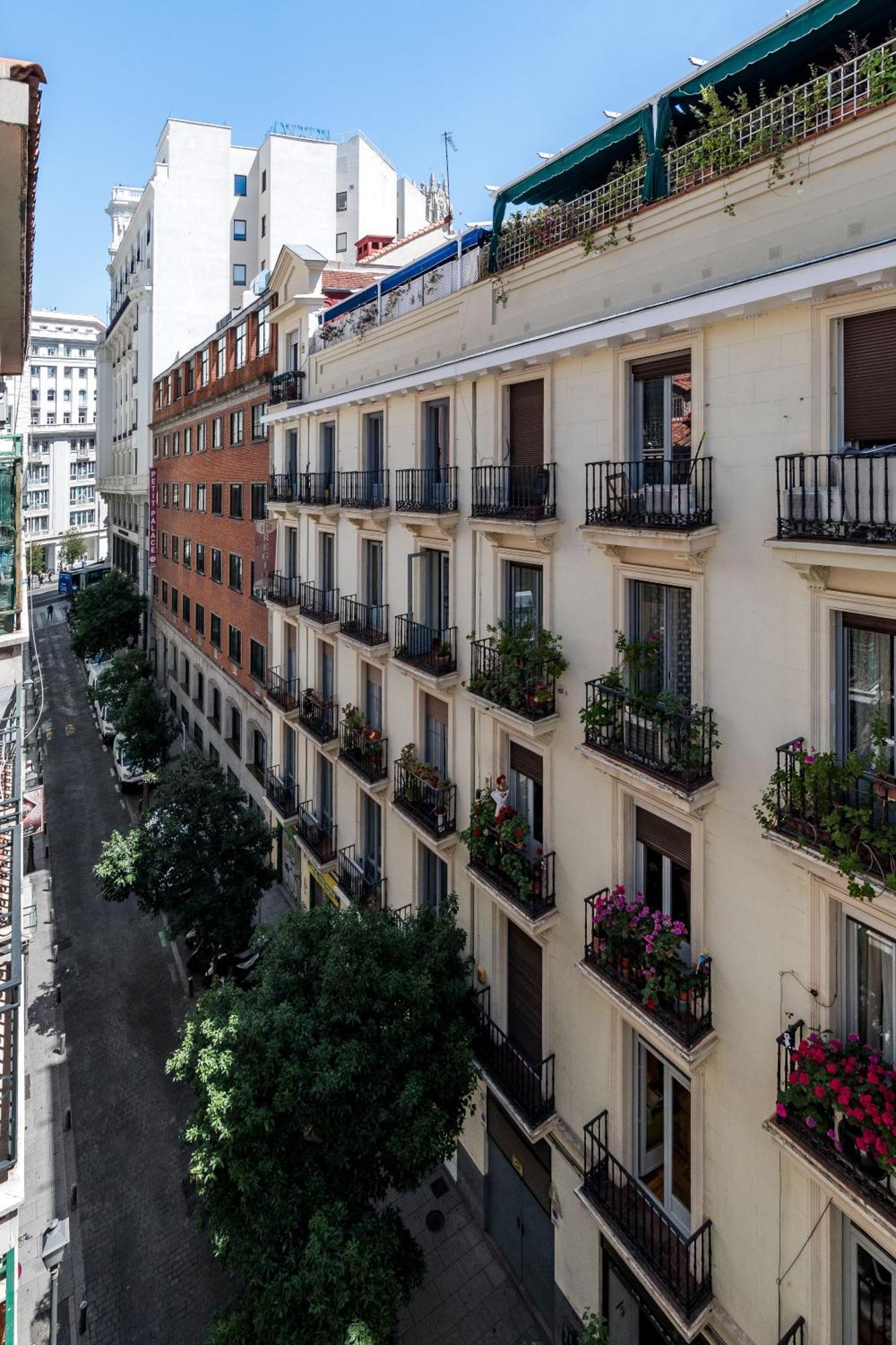 Apartament Charming Gran Via Vii